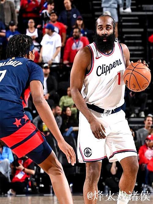 美媒建议：哈登应尽早申请交易，避免局势恶化，现战绩6胜20负